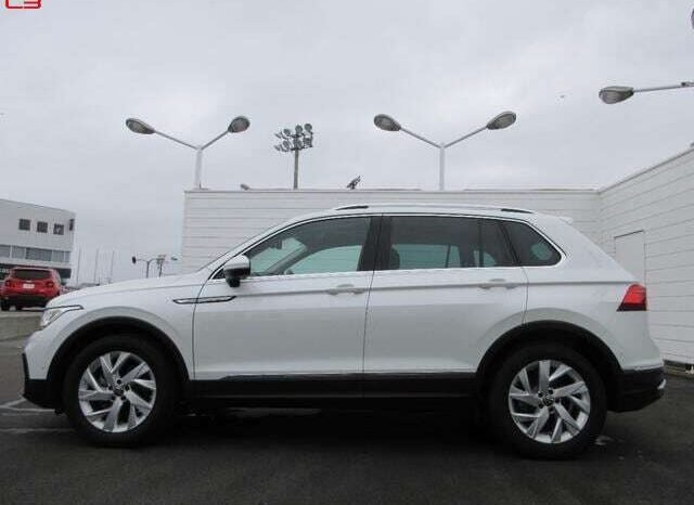 
								VOLKSWAGEN TIGUAN FOR SALE IN KENYA full									