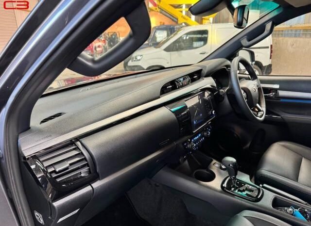
								TOYOTA HILUX FOR SALE IN KENYA full									