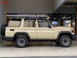
										TOYOTA LAND CRUISER FOR SALE IN KENYA full									
