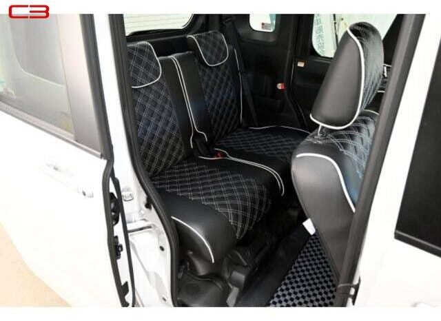
								TOYOTA PIXIS MEGA FOR SALE IN KENYA full									