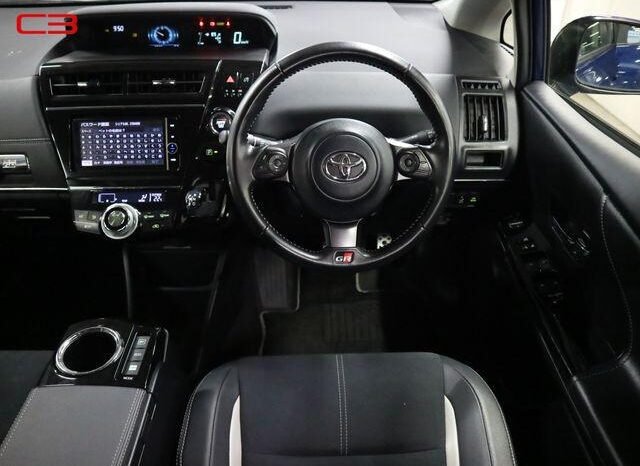 
								TOYOTA PRIUS ALPHA FOR SALE IN KENYA full									