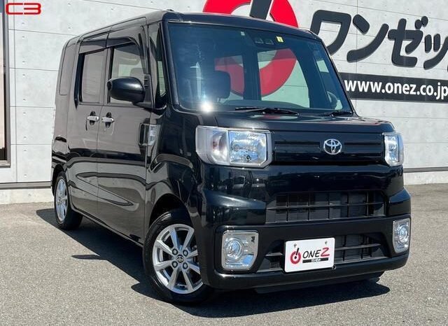 
								TOYOTA PIXIS MEGA FOR SALE IN KENYA full									