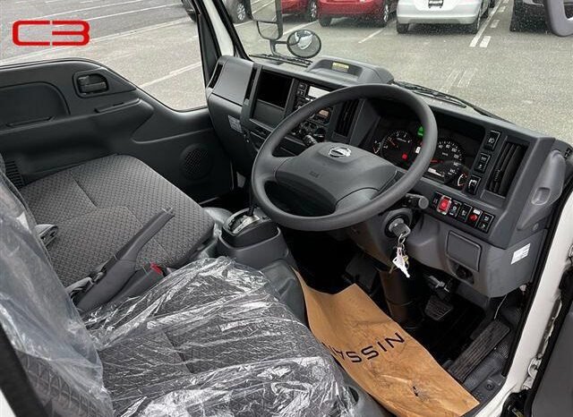 
								NISSAN ATLAS TRUCK FOR SALE IN KENYA full									