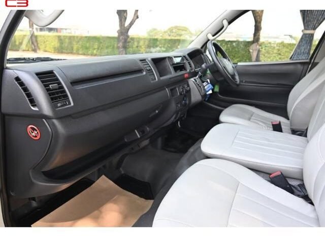 
								TOYOTA HIACE COMMUTER FOR SALE IN KENYA full									