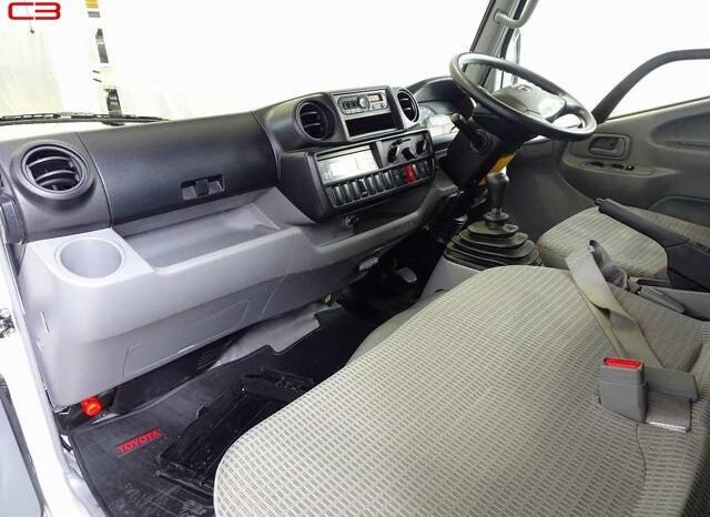
								TOYOTA TOYOACE TRUCK FOR SALE IN KENYA full									