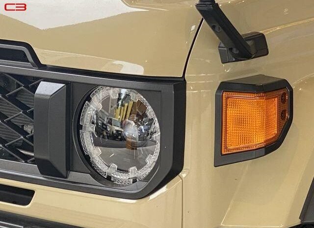 
								TOYOTA LAND CRUISER FOR SALE IN KENYA full									