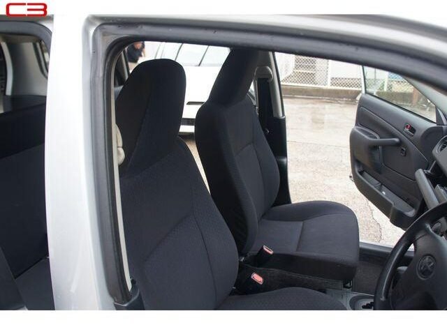 
								TOYOTA SUCCEED VAN HYBRID FOR SALE IN KENYA full									
