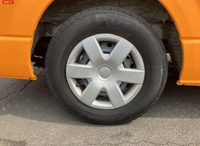 
								TOYOTA HIACE COMMUTER FOR SALE IN KENYA full									