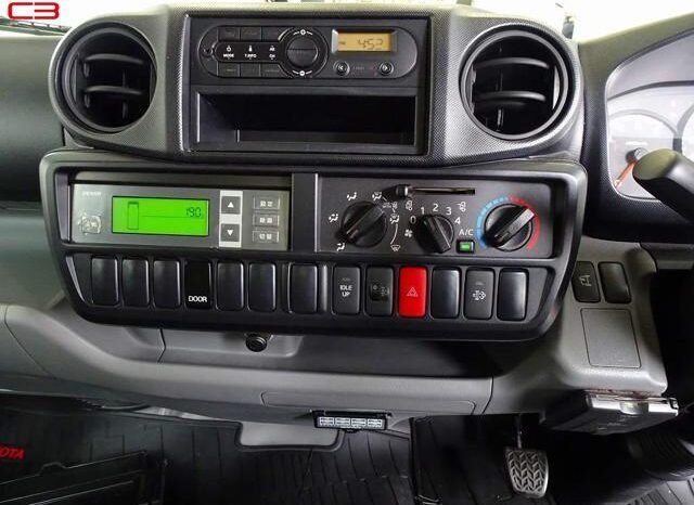 
								TOYOTA TOYOACE TRUCK FOR SALE IN KENYA full									