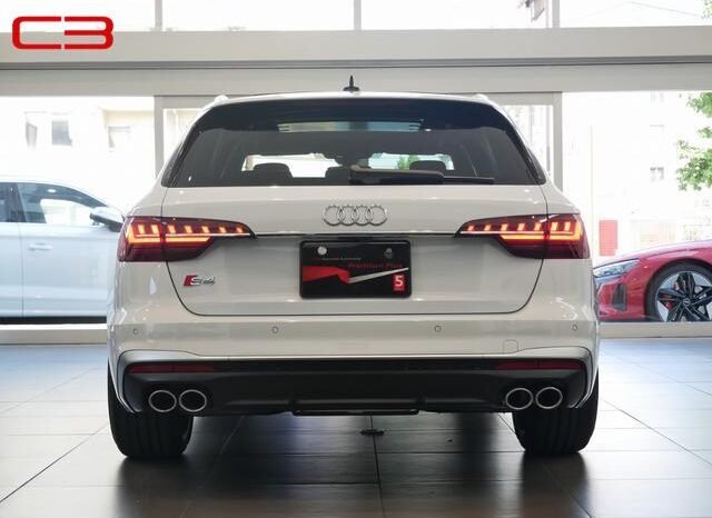 
								AUDI S4 AVANT FOR SALE IN KENYA full									