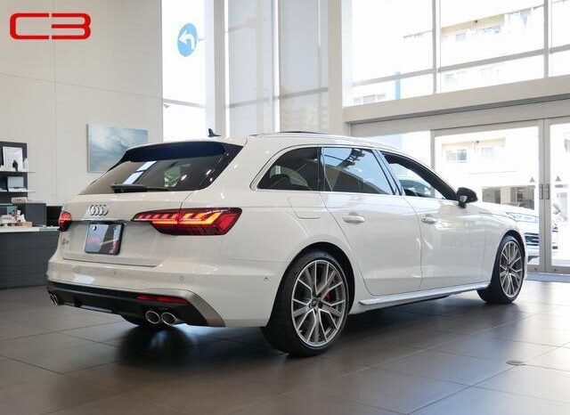 
								AUDI S4 AVANT FOR SALE IN KENYA full									