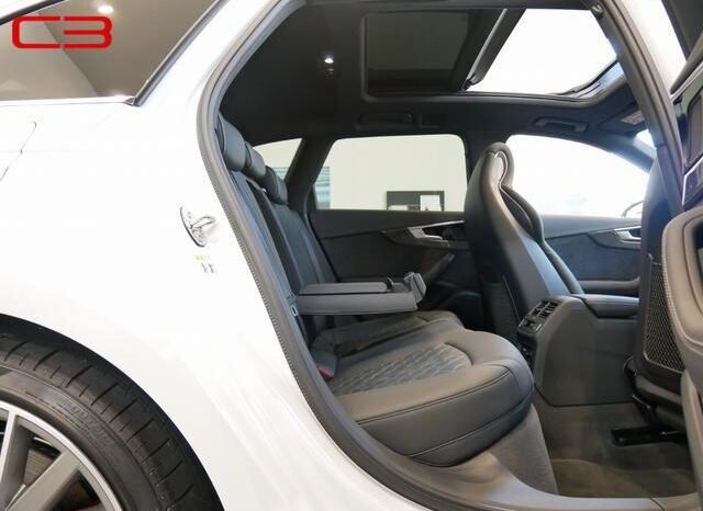 
								AUDI S4 AVANT FOR SALE IN KENYA full									