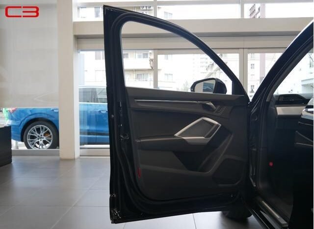 
								AUDI Q3 FOR SALE IN KENYA full									