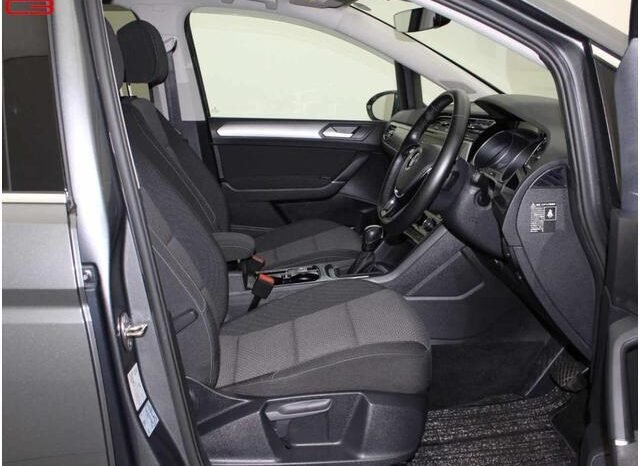 
								VOLKSWAGEN GOLF TOURAN FOR SALE IN KENYA full									
