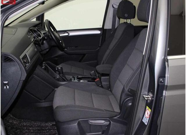 
								VOLKSWAGEN GOLF TOURAN FOR SALE IN KENYA full									