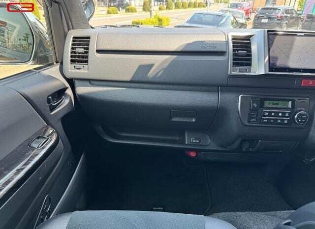 
								TOYOTA REGIUSACE VAN FOR SALE IN KENYA full									