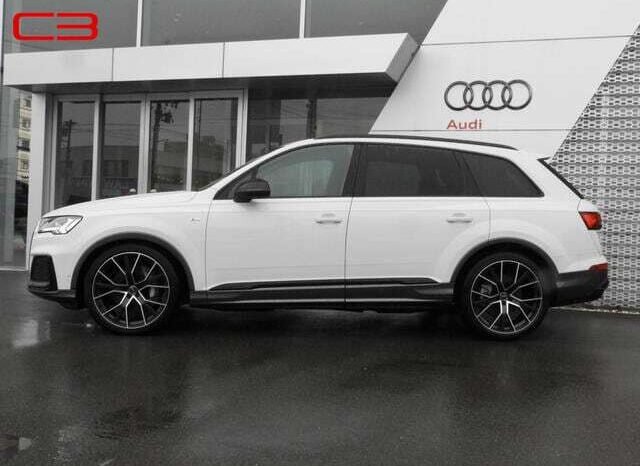 
								AUDI Q7 FOR SALE IN KENYA full									