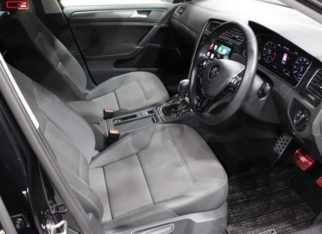 
								VOLKSWAGEN GOLF FOR SALE IN KENYA full									