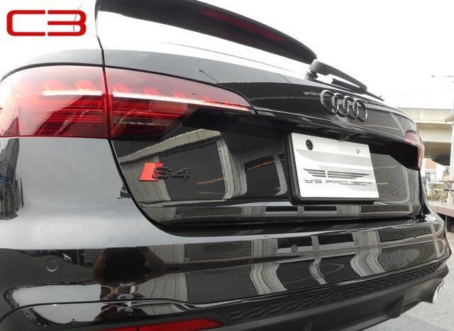 
								AUDI S4 AVANT FOR SALE IN KENYA full									