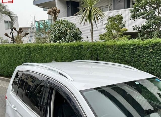 
								VOLKSWAGEN GOLF TOURAN FOR SALE IN KENYA full									