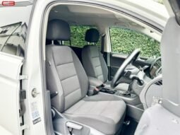 
										VOLKSWAGEN GOLF TOURAN FOR SALE IN KENYA full									