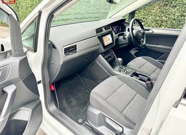 
								VOLKSWAGEN GOLF TOURAN FOR SALE IN KENYA full									