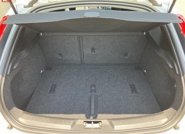 
								VOLVO V40 FOR SALE IN KENYA full									