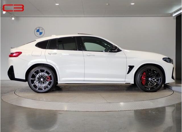 
								BMW X4M FOR SALE IN KENYA full									