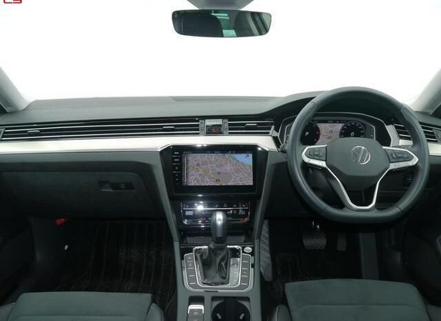 
								VOLKSWAGEN PASSAT VARIANT FOR SALE IN KENYA full									
