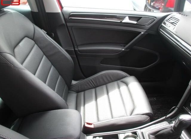 
								VOLKSWAGEN GOLF VARIANT FOR SALE IN KENYA full									