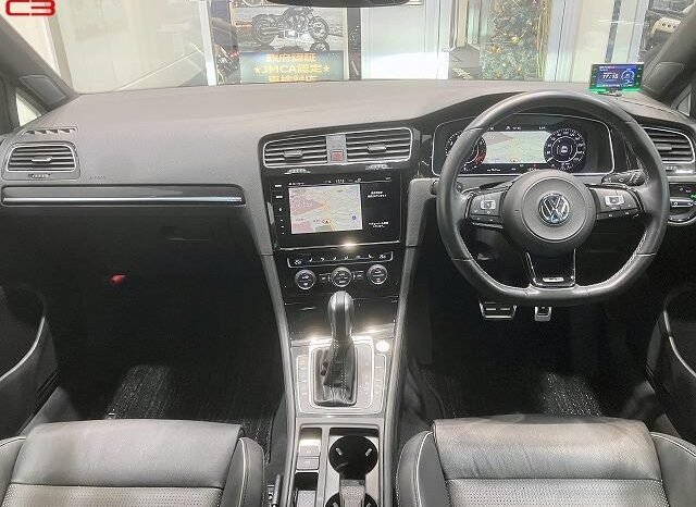 
								VOLKSWAGEN GOLF R FOR SALE IN KENYA full									