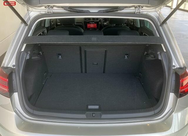 
								VOLKSWAGEN GOLF FOR SALE IN KENYA full									