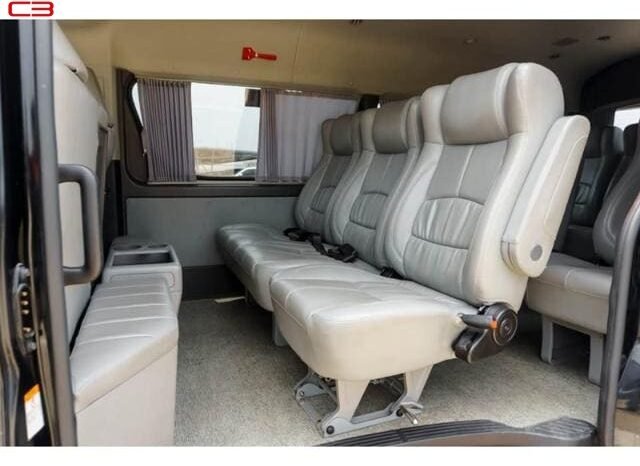 
								TOYOTA HIACE COMMUTER FOR SALE IN KENYA full									