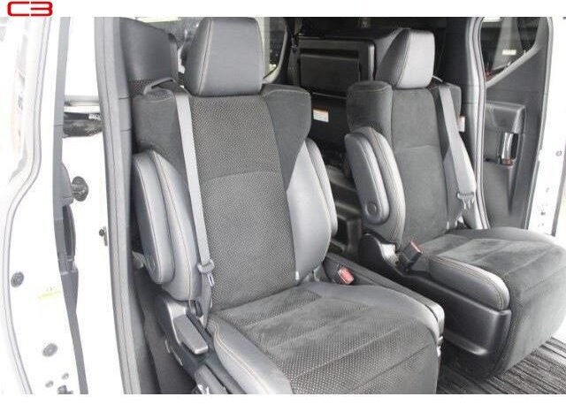 
								TOYOTA ALPHARD HYBRID FOR SALE IN KENYA full									