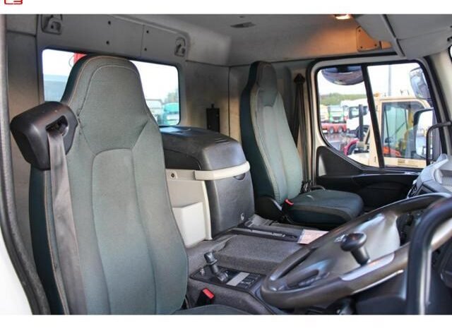 
								VOLVO VOLVO (Truck) FOR SALE IN KENYA full									