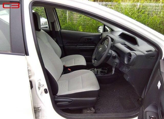 
								TOYOTA AQUA FOR SALE IN KENYA full									