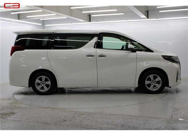 
								TOYOTA ALPHARD FOR SALE IN KENYA full									