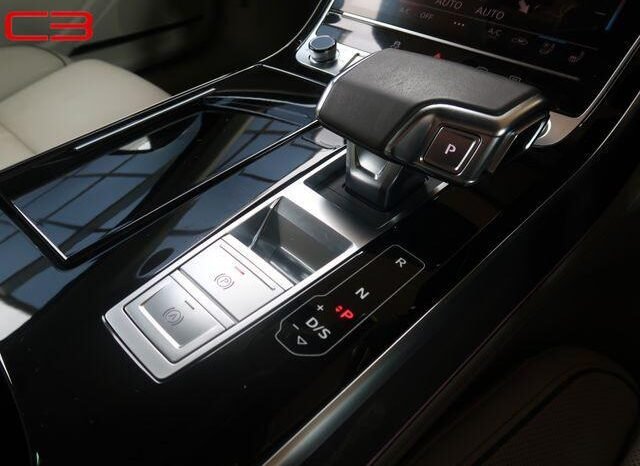 
								AUDI A8 FOR SALE IN KENYA full									