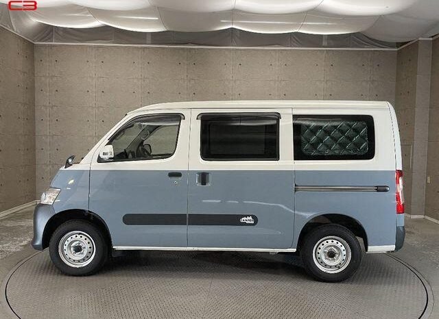 
								TOYOTA TOWNACE VAN FOR SALE IN KENYA full									