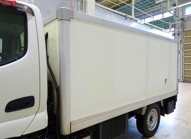 
								TOYOTA TOYOACE TRUCK FOR SALE IN KENYA full									