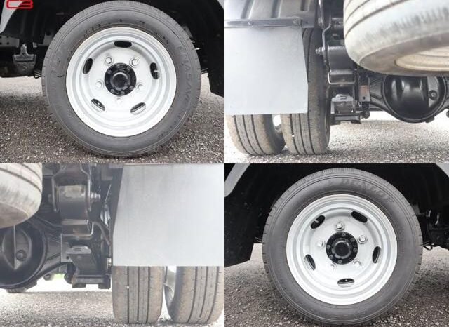 
								TOYOTA TOYOACE TRUCK FOR SALE IN KENYA full									