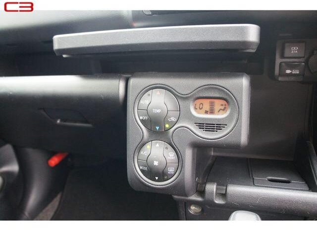 
								TOYOTA SUCCEED VAN HYBRID FOR SALE IN KENYA full									