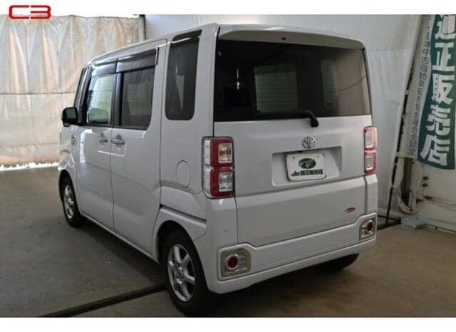 
								TOYOTA PIXIS MEGA FOR SALE IN KENYA full									