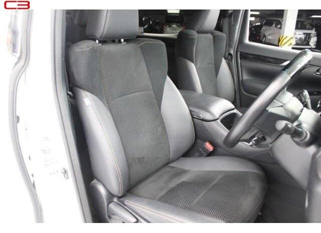 
								TOYOTA ALPHARD HYBRID FOR SALE IN KENYA full									