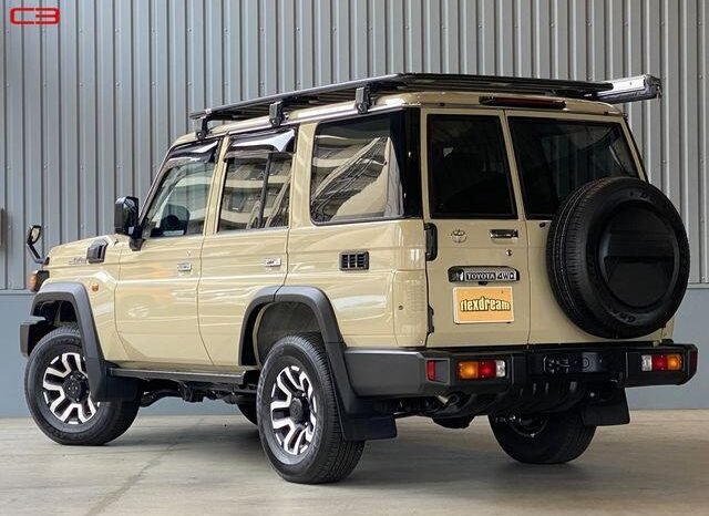 
								TOYOTA LAND CRUISER FOR SALE IN KENYA full									
