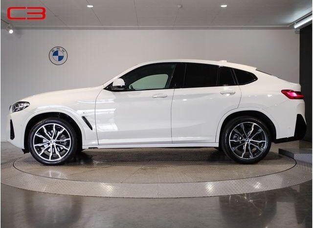 
								BMW X4 FOR SALE IN KENYA full									