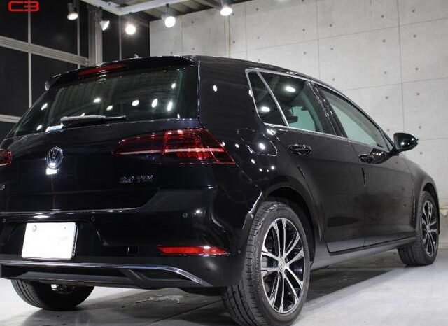 
								VOLKSWAGEN GOLF FOR SALE IN KENYA full									