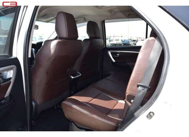 
								TOYOTA FORTUNER FOR SALE IN KENYA full									