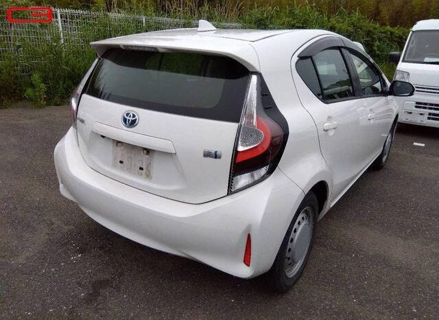 
								TOYOTA AQUA FOR SALE IN KENYA full									