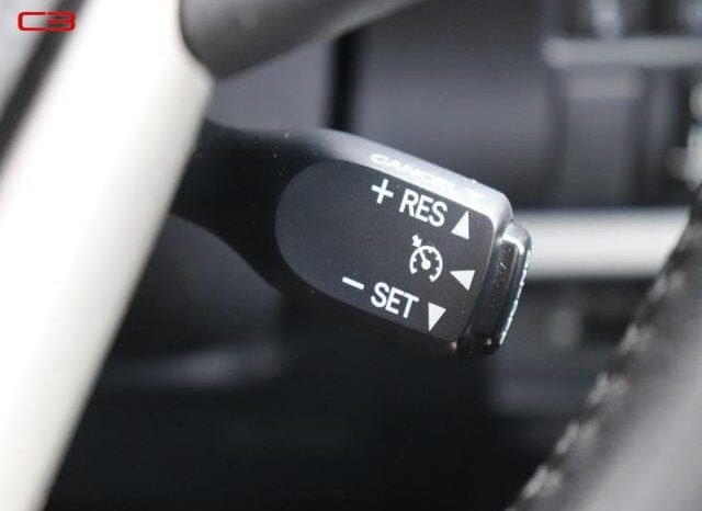 
								TOYOTA VOXY FOR SALE IN KENYA full									
